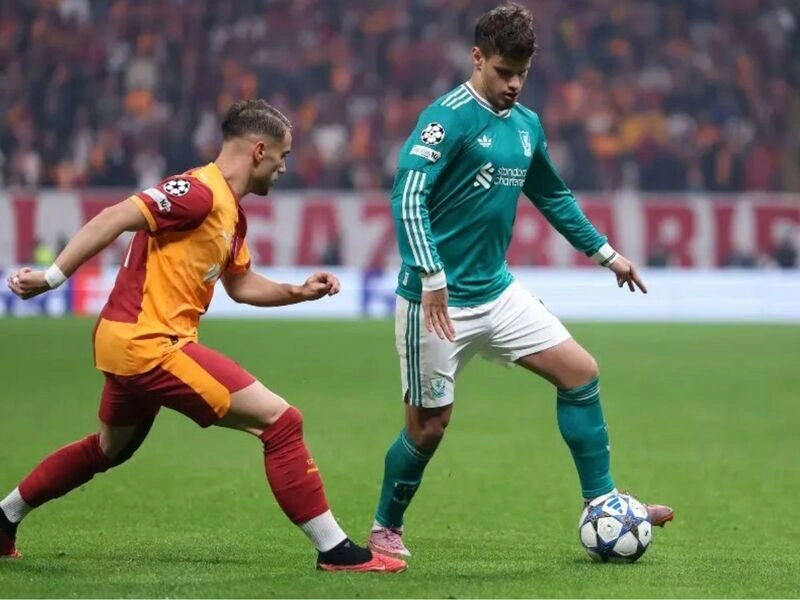 Galatasaray vs Liverpool - The Kop thêm lần nữa gục ngã trên đất Thổ